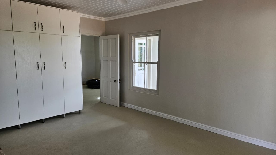5 Bedroom Property for Sale in Prince Albert Western Cape